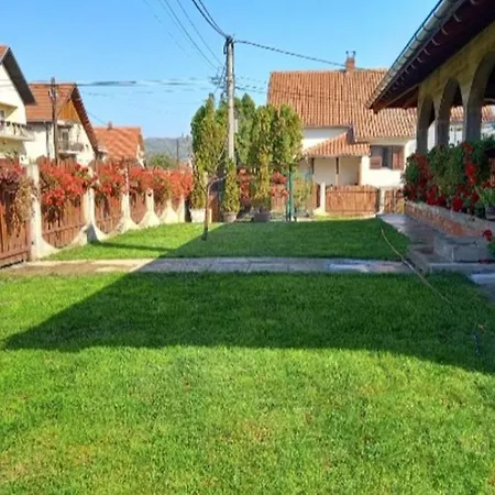 Domacinska Kuca أراندجيلوفاك